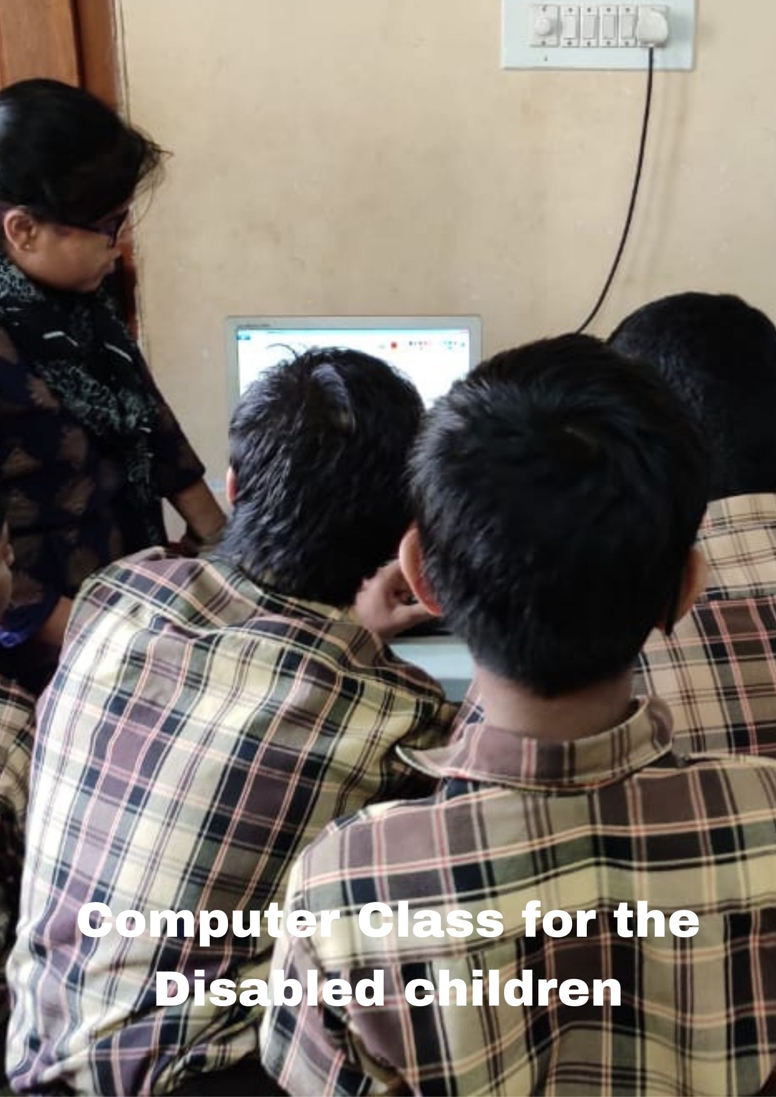 https://1ngo.sgp1.digitaloceanspaces.com/media/vdwa/Drawiing competition for the Disabled Children (1).jpg